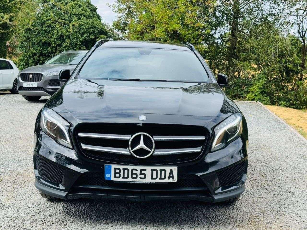 A 2015 MERCEDES-BENZ GLA 2.0 GLA250 AMG Line SUV 5dr Petrol 7G-DCT 4MATIC Euro 6 (s/s) (211 ps) A 2015 MERCEDES-BENZ GLA 2.0 GLA250 AMG Line SUV 5dr Petrol 7G-DCT 4MATIC Euro 6 (s/s) (211 ps)
