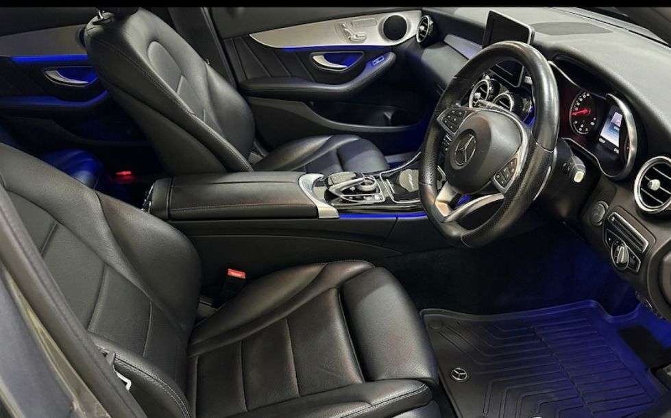 A 2017 MERCEDES-BENZ GLC 2.1 GLC250d AMG Line (Premium) SUV 5dr Diesel G-Tronic 4MATIC Euro 6 (s/s) A 2017 MERCEDES-BENZ GLC 2.1 GLC250d AMG Line (Premium) SUV 5dr Diesel G-Tronic 4MATIC Euro 6 (s/s)
