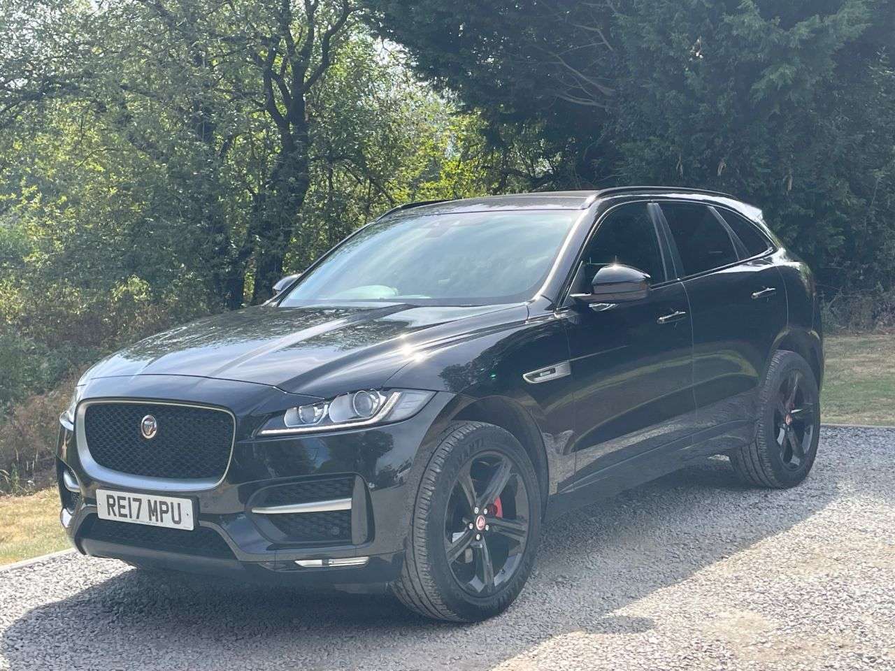 2017 JAGUAR F-PACE 2017 JAGUAR F-PACE