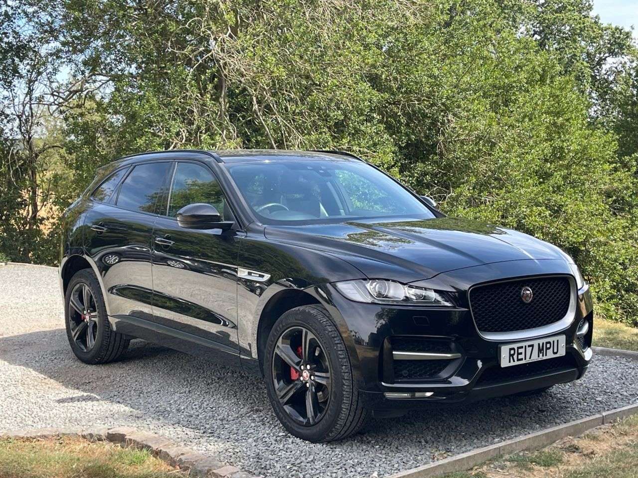 2017 JAGUAR F-PACE 2017 JAGUAR F-PACE