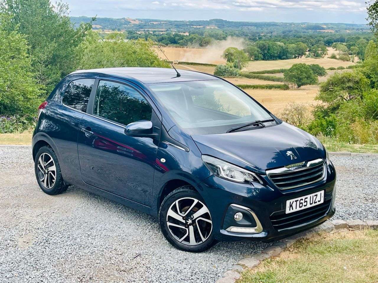 A 2016 PEUGEOT 108 1.2 PureTech Allure Hatchback 3dr Petrol Manual Euro 6 (82 ps) A 2016 PEUGEOT 108 1.2 PureTech Allure Hatchback 3dr Petrol Manual Euro 6 (82 ps)