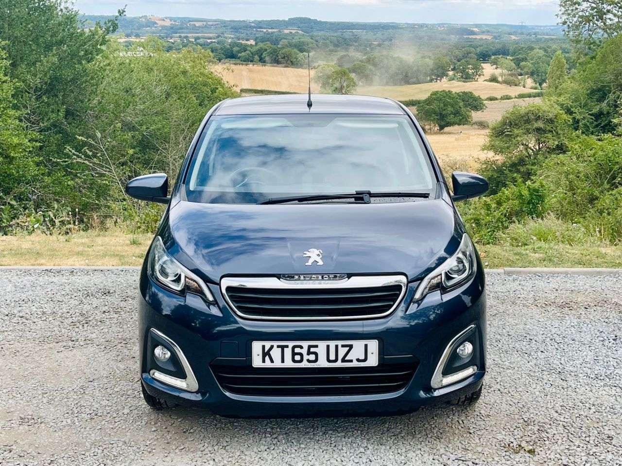 A 2016 PEUGEOT 108 1.2 PureTech Allure Hatchback 3dr Petrol Manual Euro 6 (82 ps) A 2016 PEUGEOT 108 1.2 PureTech Allure Hatchback 3dr Petrol Manual Euro 6 (82 ps)