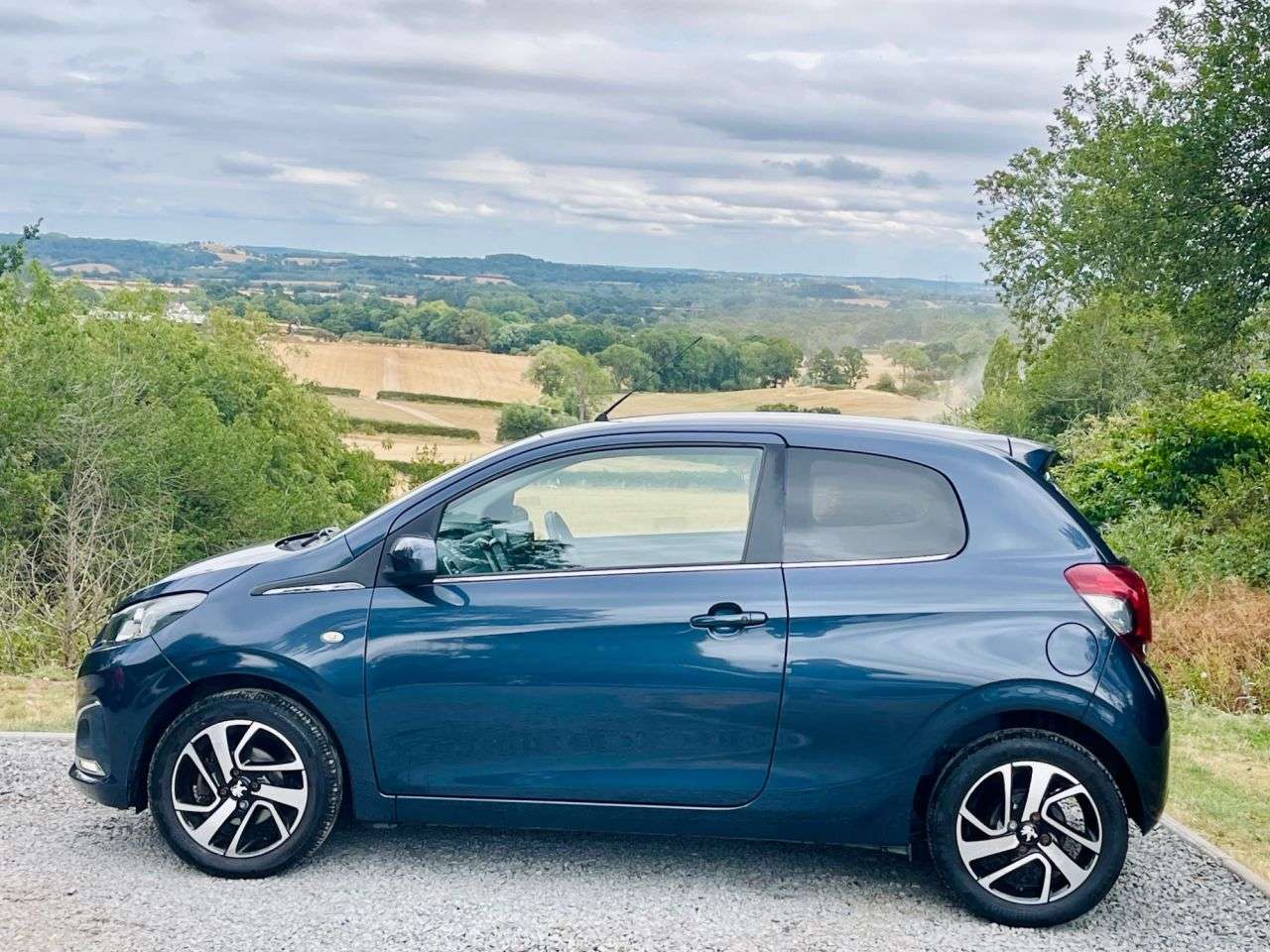2016 PEUGEOT 108 2016 PEUGEOT 108