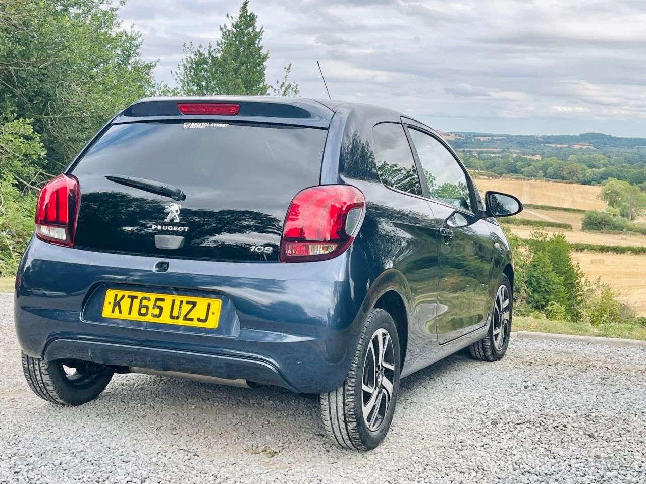 2016 PEUGEOT 108 2016 PEUGEOT 108
