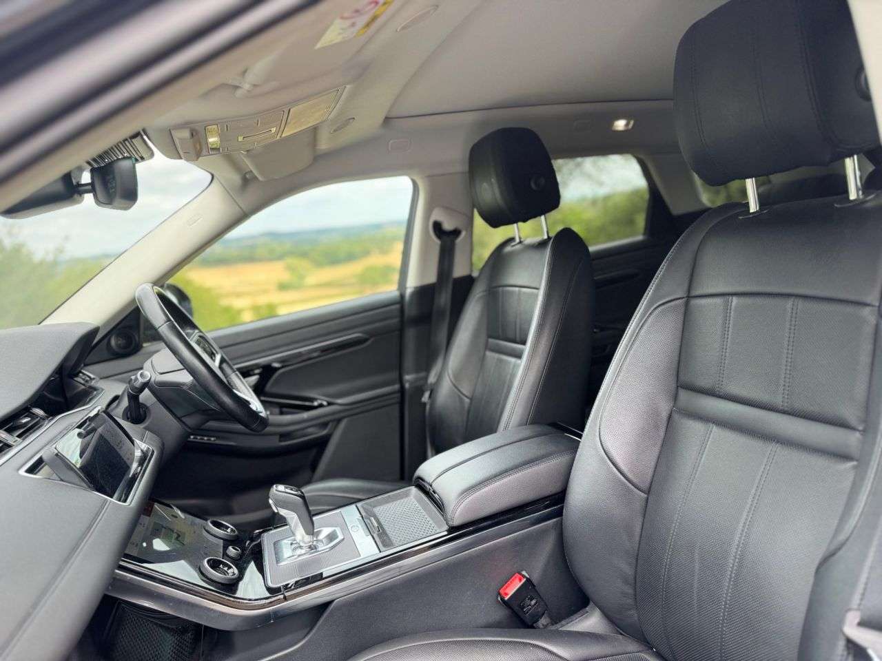 2021 LAND ROVER RANGE ROVER EVOQUE 2021 LAND ROVER RANGE ROVER EVOQUE