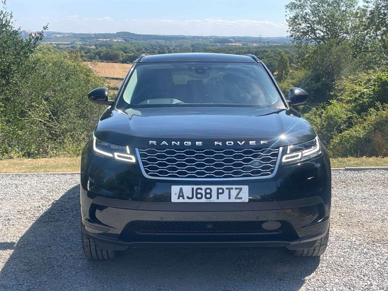 2019 LAND ROVER RANGE ROVER VELAR 2019 LAND ROVER RANGE ROVER VELAR