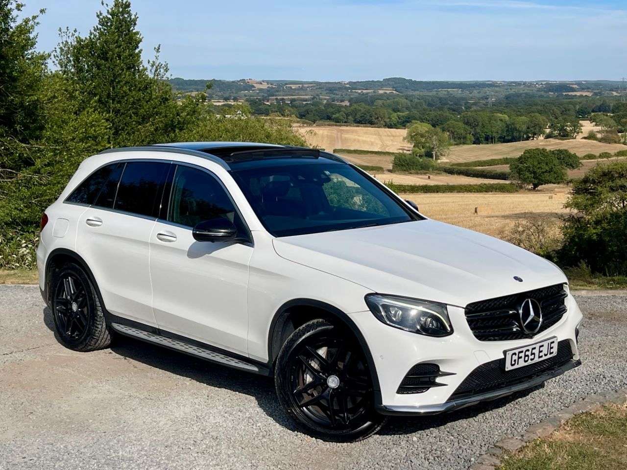 A 2015 MERCEDES-BENZ GLC 2.1 GLC250d AMG Line (Premium) SUV 5dr Diesel G-Tronic 4MATIC Euro 6 (s/s) A 2015 MERCEDES-BENZ GLC 2.1 GLC250d AMG Line (Premium) SUV 5dr Diesel G-Tronic 4MATIC Euro 6 (s/s)