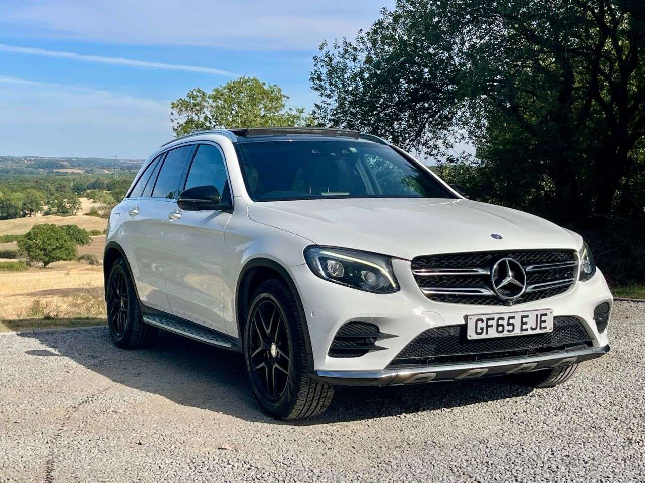 A 2015 MERCEDES-BENZ GLC 2.1 GLC250d AMG Line (Premium) SUV 5dr Diesel G-Tronic 4MATIC Euro 6 (s/s) A 2015 MERCEDES-BENZ GLC 2.1 GLC250d AMG Line (Premium) SUV 5dr Diesel G-Tronic 4MATIC Euro 6 (s/s)