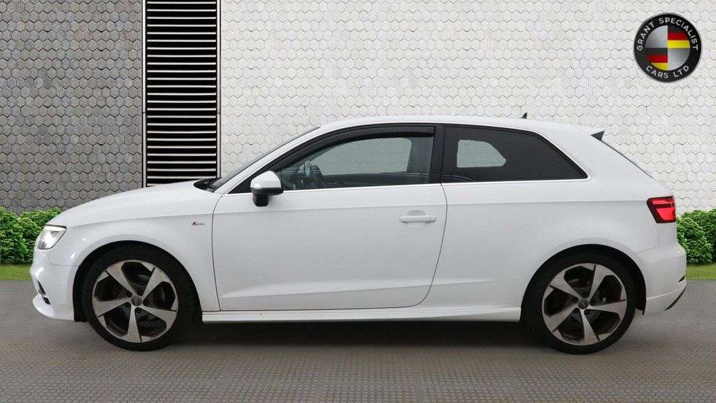 2016 AUDI A3 2016 AUDI A3