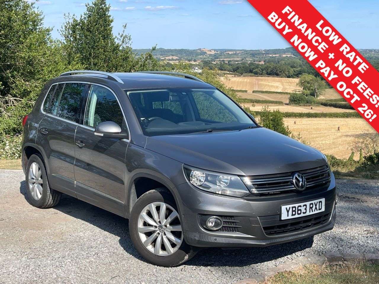 A 2014 VOLKSWAGEN TIGUAN 2.0 TDI BlueMotion Tech Match SUV 5dr Diesel Manual 4WD Euro 5 (s/s) (140 p A 2014 VOLKSWAGEN TIGUAN 2.0 TDI BlueMotion Tech Match SUV 5dr Diesel Manual 4WD Euro 5 (s/s) (140 p