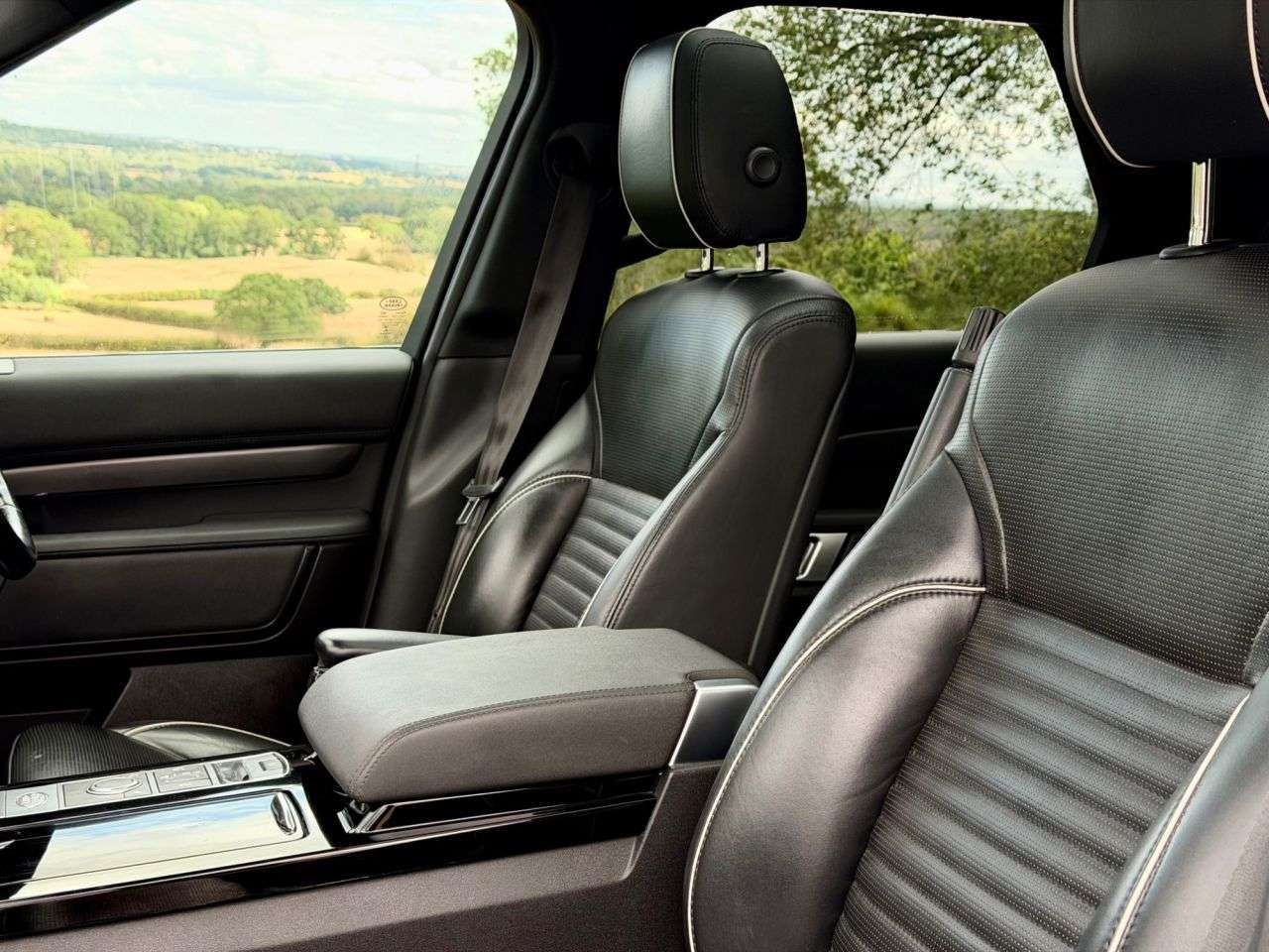 2019 LAND ROVER DISCOVERY 2019 LAND ROVER DISCOVERY