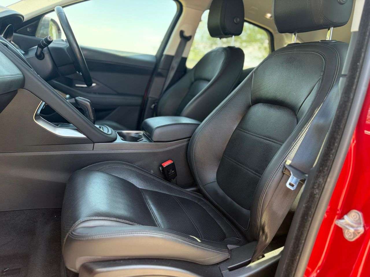 2019 JAGUAR E-PACE 2019 JAGUAR E-PACE