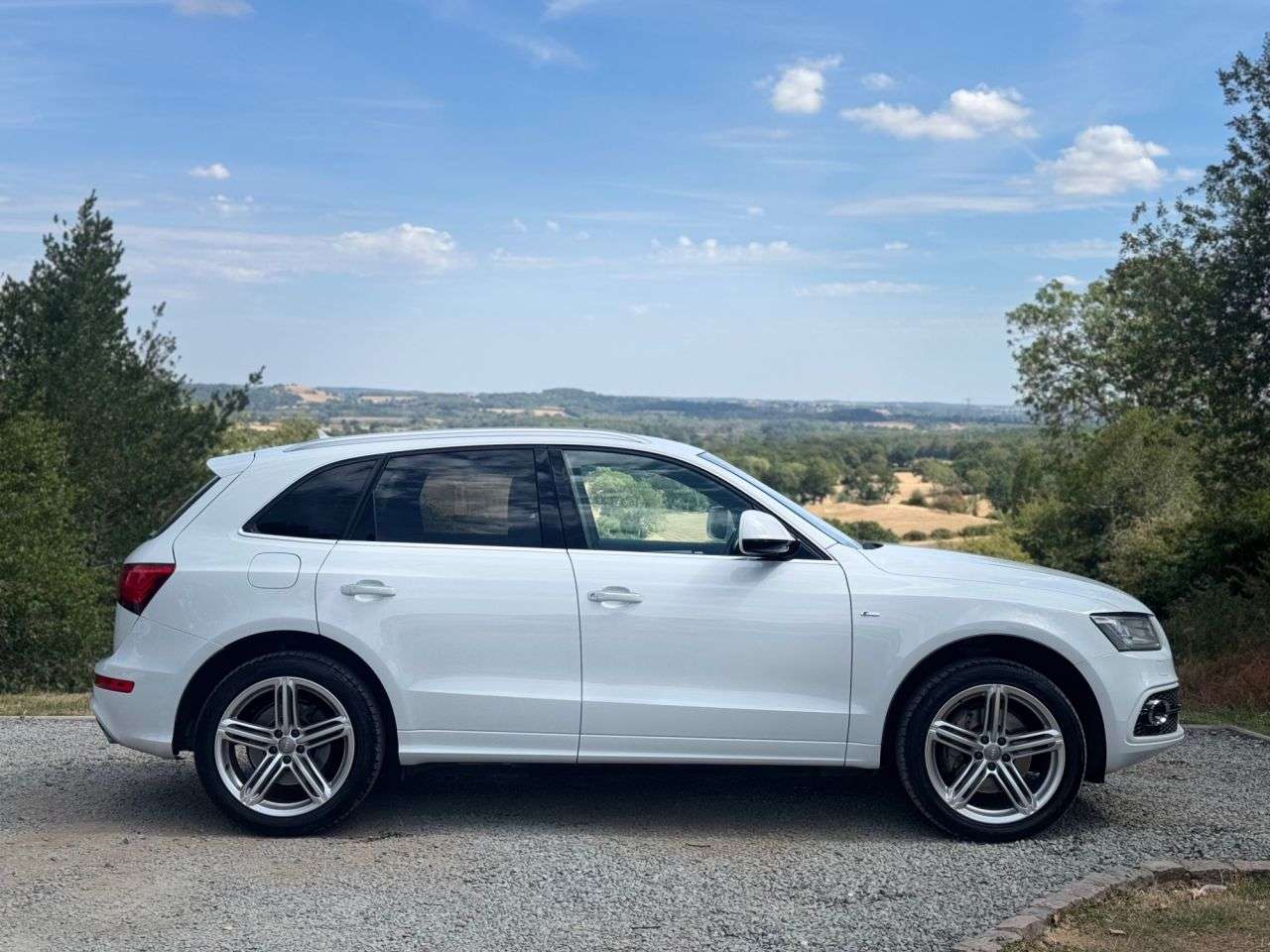2015 AUDI Q5 2015 AUDI Q5