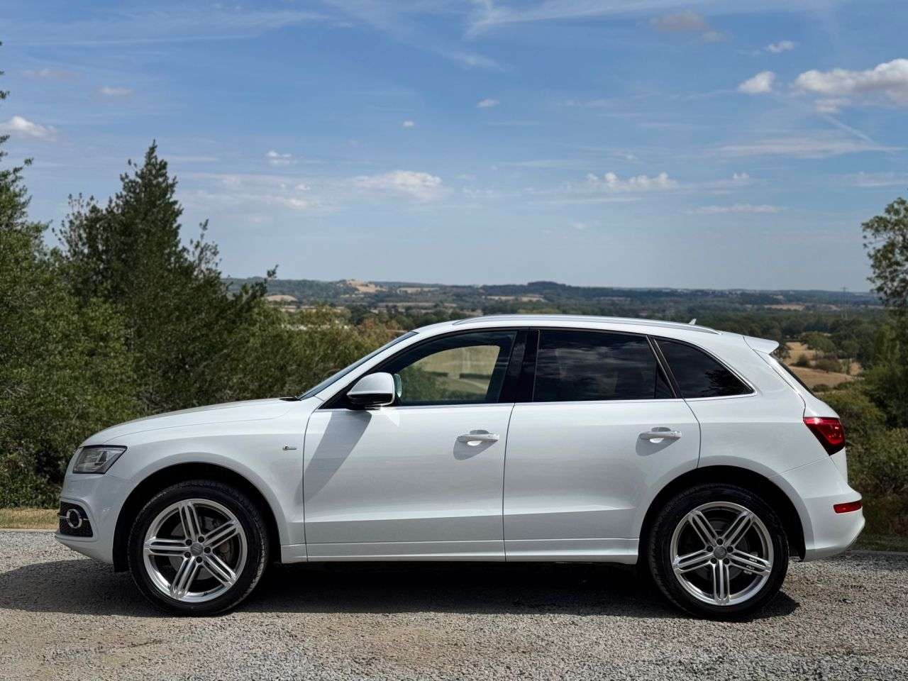 2015 AUDI Q5 2015 AUDI Q5