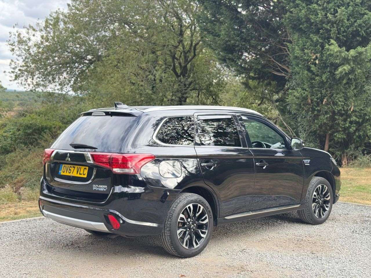 2017 MITSUBISHI OUTLANDER 2017 MITSUBISHI OUTLANDER