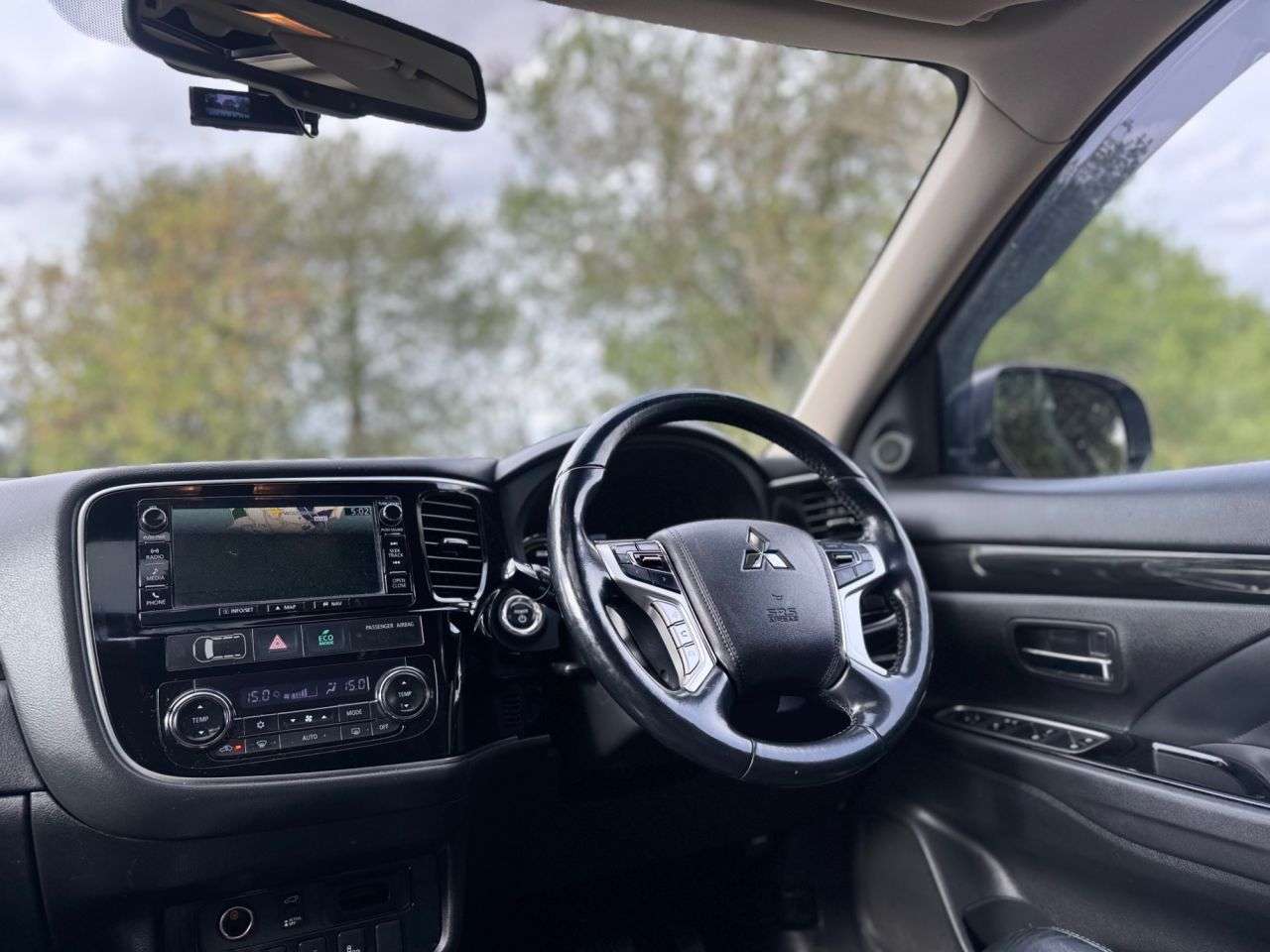 2017 MITSUBISHI OUTLANDER 2017 MITSUBISHI OUTLANDER