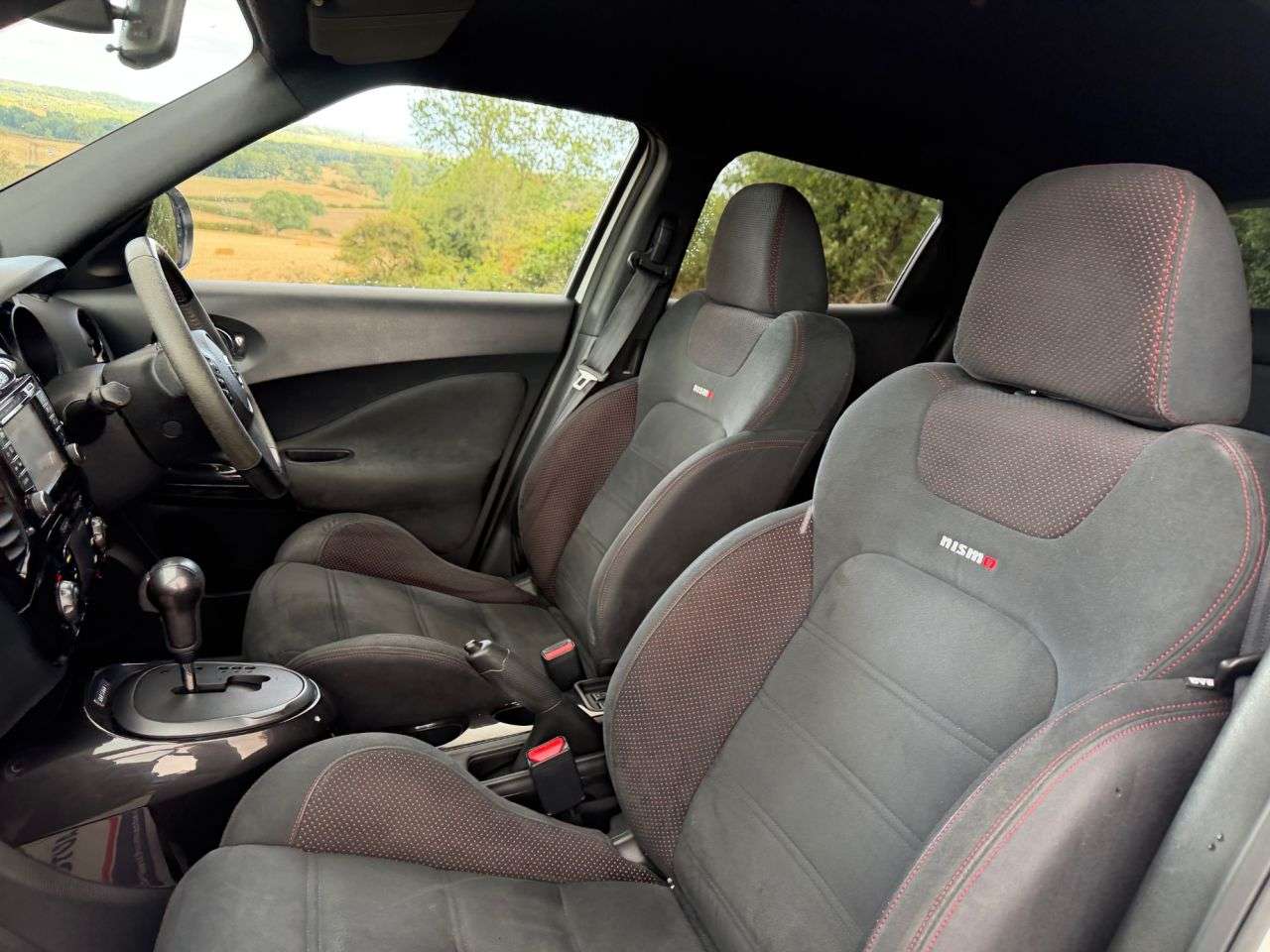 A 2014 NISSAN JUKE 1.6 DIG-T Nismo SUV 5dr Petrol CVT 4WD Euro 5 (200 ps) A 2014 NISSAN JUKE 1.6 DIG-T Nismo SUV 5dr Petrol CVT 4WD Euro 5 (200 ps)