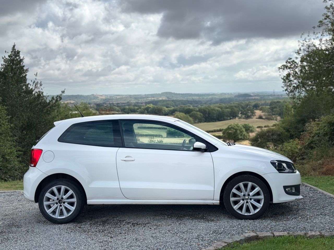 2013 VOLKSWAGEN POLO 2013 VOLKSWAGEN POLO