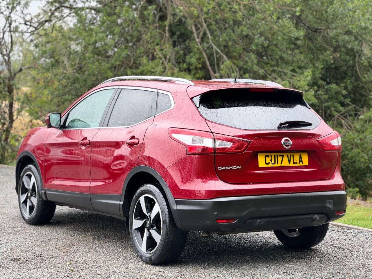 A 2017 NISSAN QASHQAI 1.5 dCi N-Vision SUV 5dr Diesel Manual 2WD Euro 6 (s/s) (110 ps) A 2017 NISSAN QASHQAI 1.5 dCi N-Vision SUV 5dr Diesel Manual 2WD Euro 6 (s/s) (110 ps)