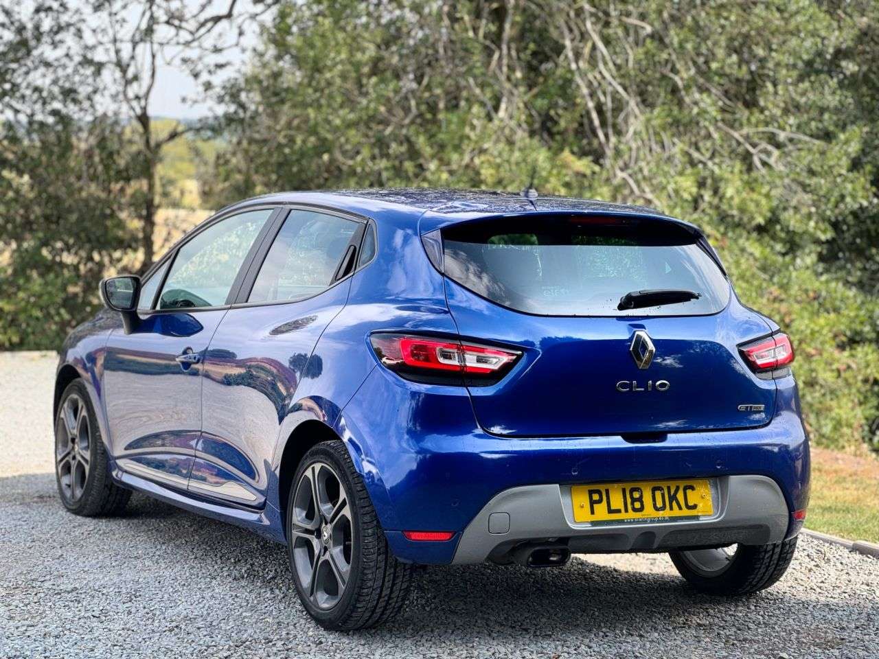A 2018 RENAULT CLIO 0.9 TCe GT Line Hatchback 5dr Petrol Manual Euro 6 (s/s) (90 ps) A 2018 RENAULT CLIO 0.9 TCe GT Line Hatchback 5dr Petrol Manual Euro 6 (s/s) (90 ps)