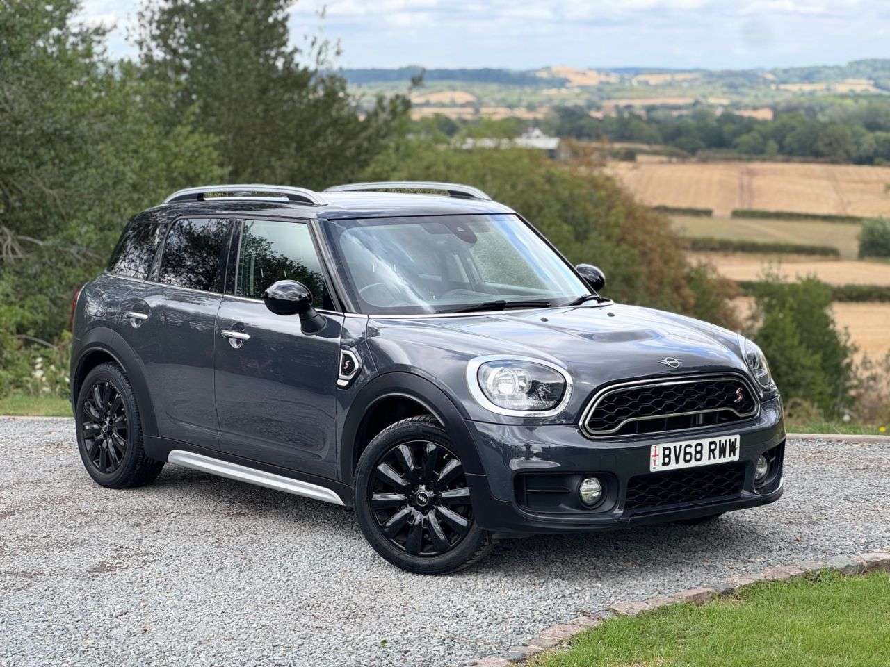 A 2018 MINI COUNTRYMAN 2.0 Cooper S Classic SUV 5dr Petrol Manual Euro 6 (s/s) (192 ps) A 2018 MINI COUNTRYMAN 2.0 Cooper S Classic SUV 5dr Petrol Manual Euro 6 (s/s) (192 ps)