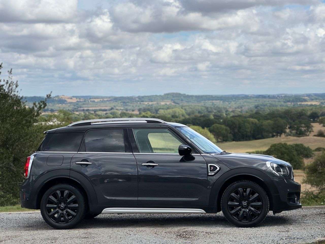 2018 MINI COUNTRYMAN 2018 MINI COUNTRYMAN