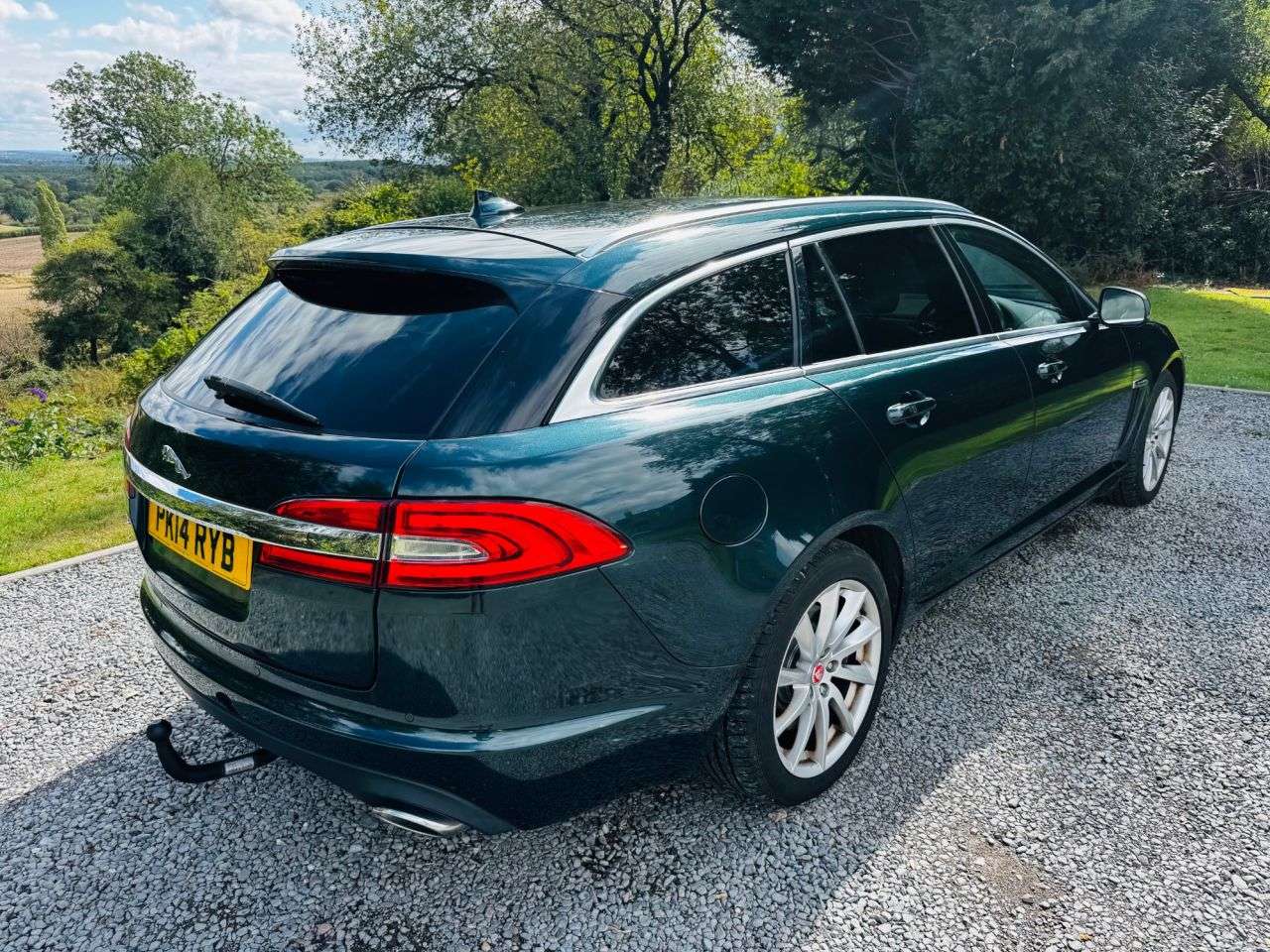 2014 JAGUAR XF 2014 JAGUAR XF