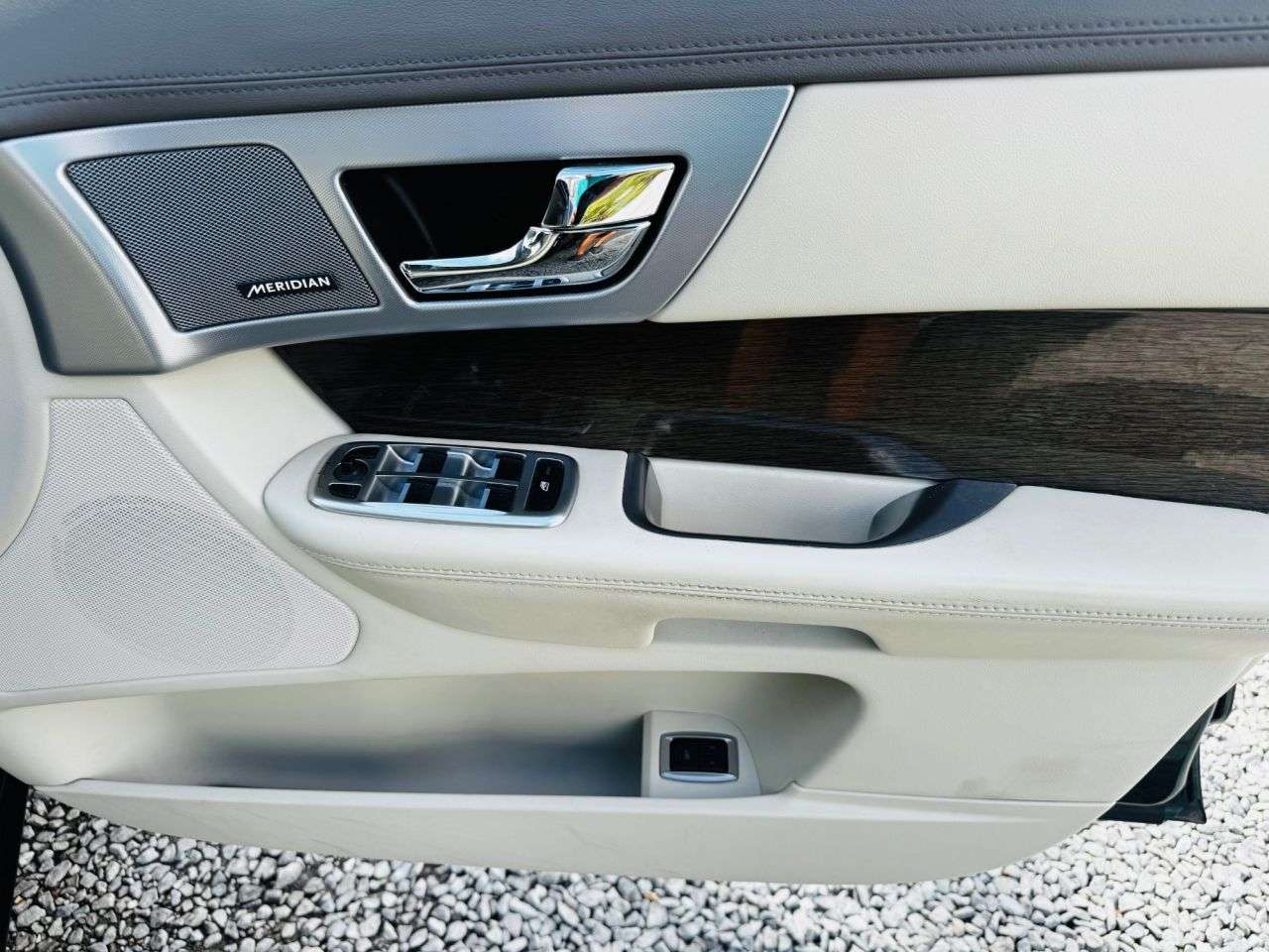 2014 JAGUAR XF 2014 JAGUAR XF