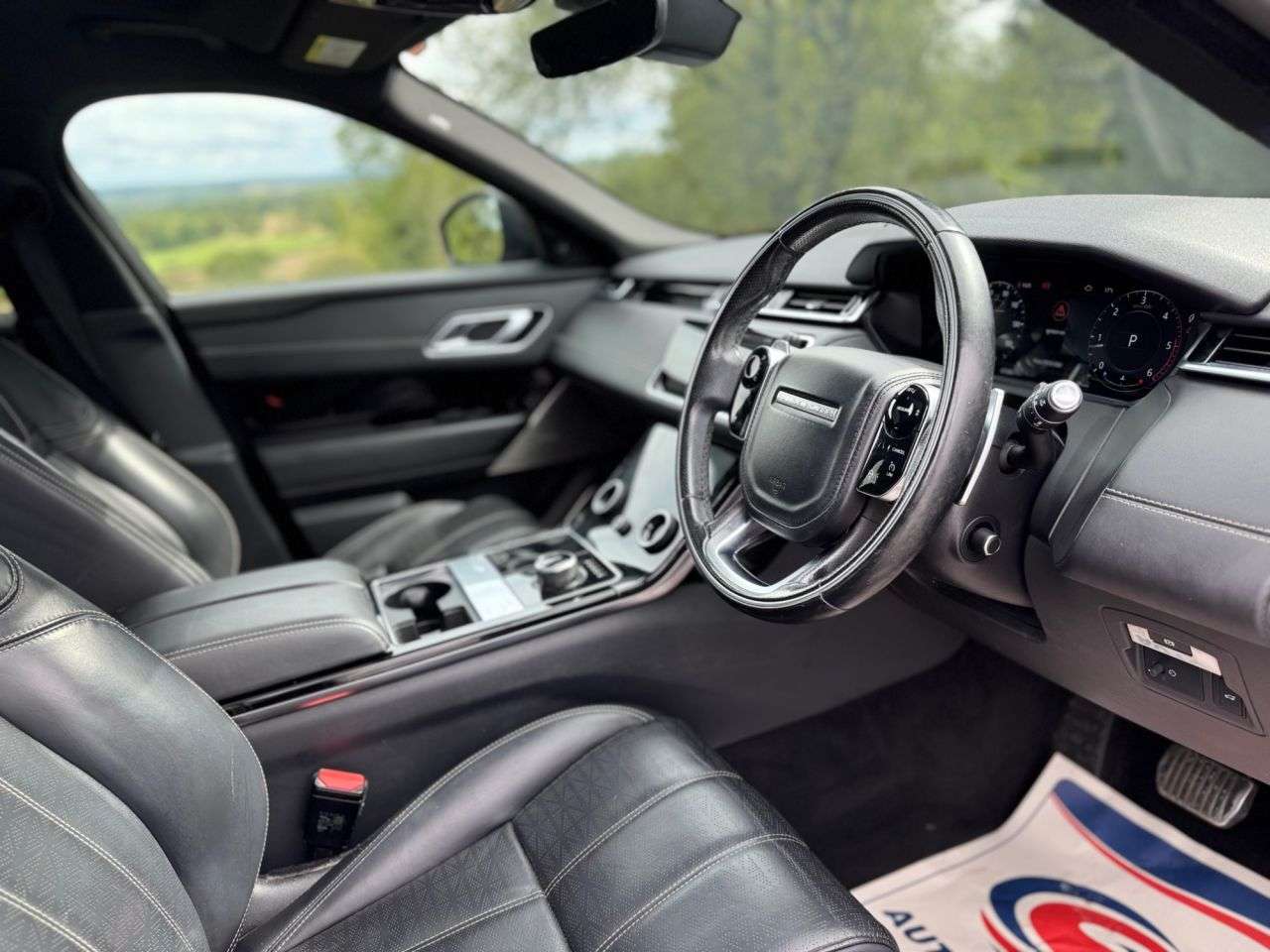 2019 LAND ROVER RANGE ROVER VELAR 2019 LAND ROVER RANGE ROVER VELAR
