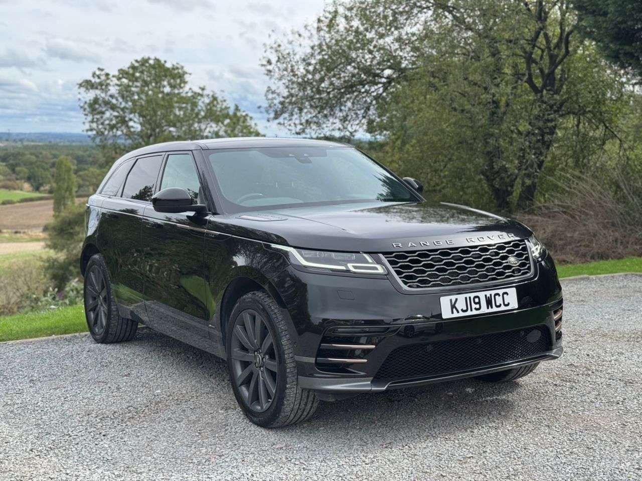 2019 LAND ROVER RANGE ROVER VELAR 2019 LAND ROVER RANGE ROVER VELAR