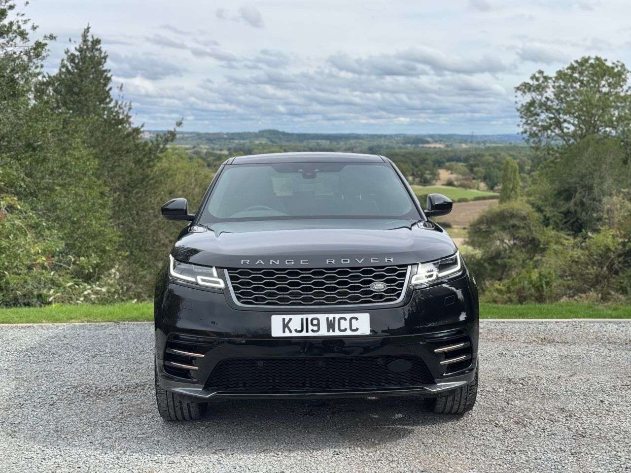 2019 LAND ROVER RANGE ROVER VELAR 2019 LAND ROVER RANGE ROVER VELAR