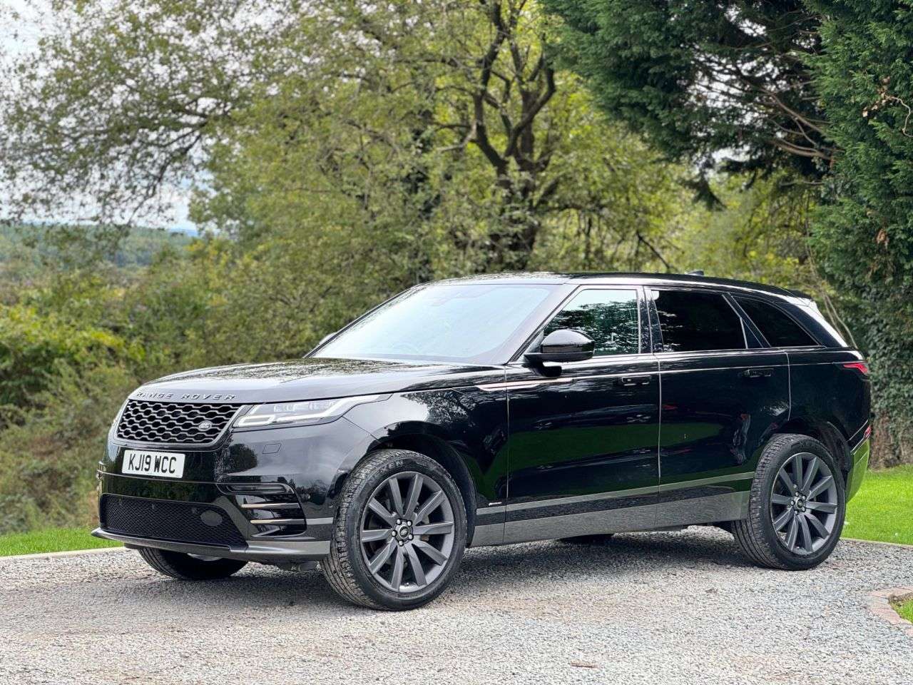 2019 LAND ROVER RANGE ROVER VELAR 2019 LAND ROVER RANGE ROVER VELAR