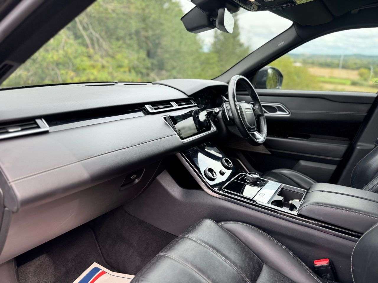 2019 LAND ROVER RANGE ROVER VELAR 2019 LAND ROVER RANGE ROVER VELAR