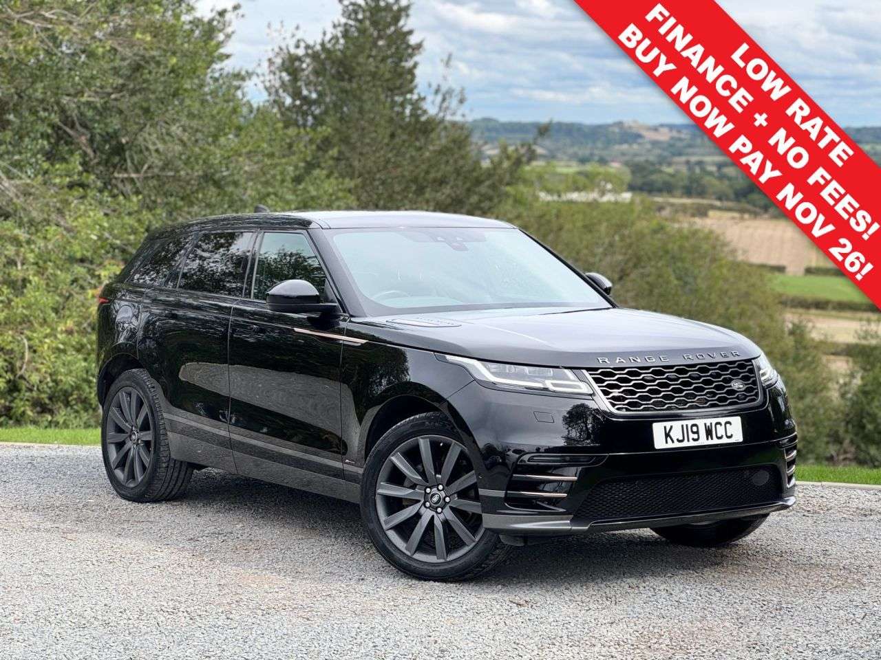 A 2019 LAND ROVER RANGE ROVER VELAR 2.0 D240 R-Dynamic HSE SUV 5dr Diesel Auto 4WD Euro 6 (s/s) (240 ps) A 2019 LAND ROVER RANGE ROVER VELAR 2.0 D240 R-Dynamic HSE SUV 5dr Diesel Auto 4WD Euro 6 (s/s) (240 ps)