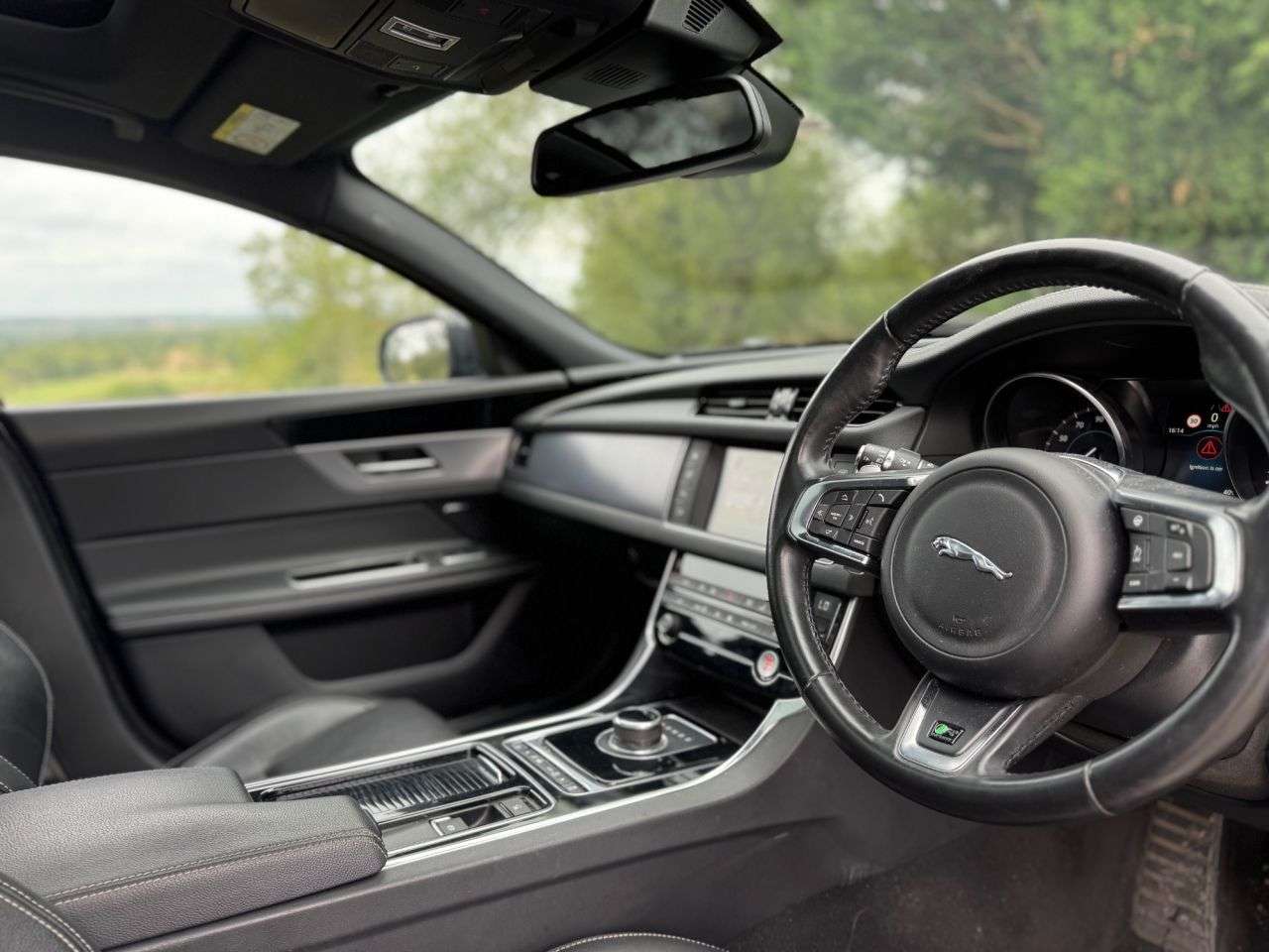 2018 JAGUAR XF 2018 JAGUAR XF
