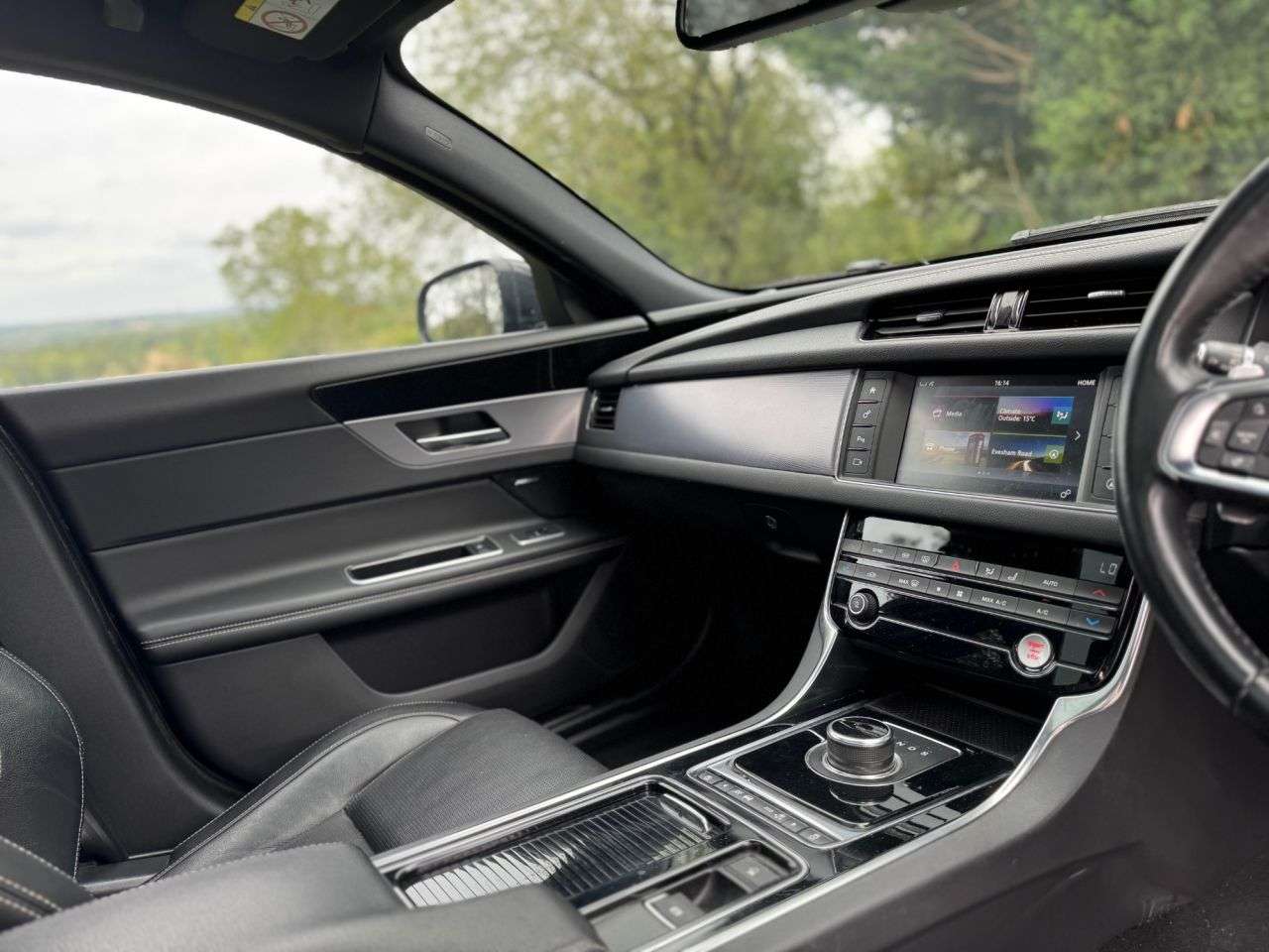 2018 JAGUAR XF 2018 JAGUAR XF