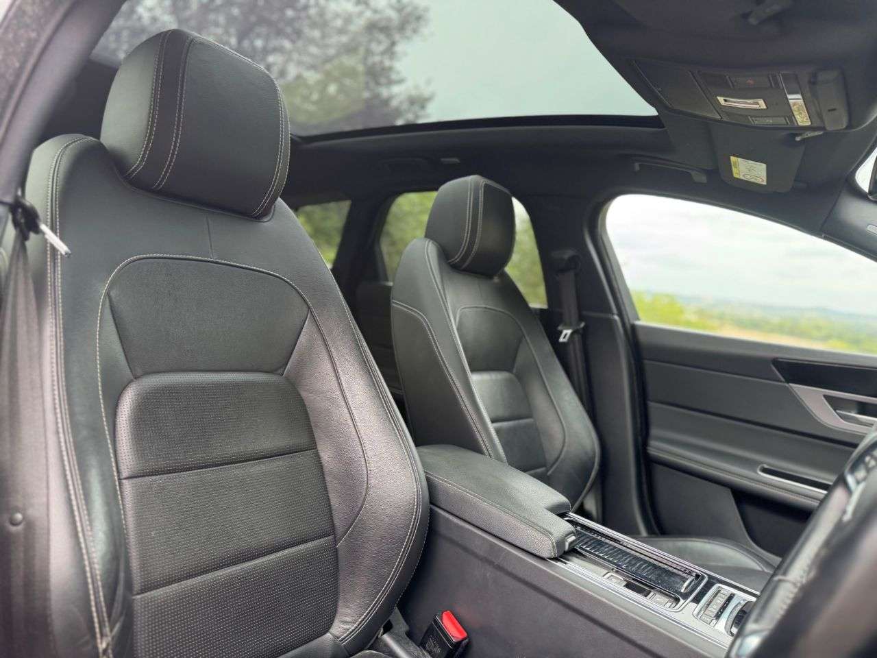 2018 JAGUAR XF 2018 JAGUAR XF