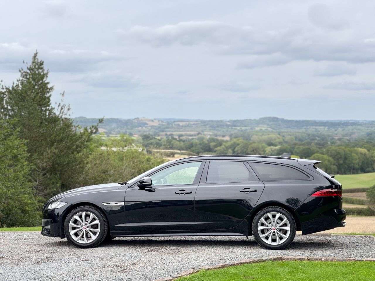 2018 JAGUAR XF 2018 JAGUAR XF