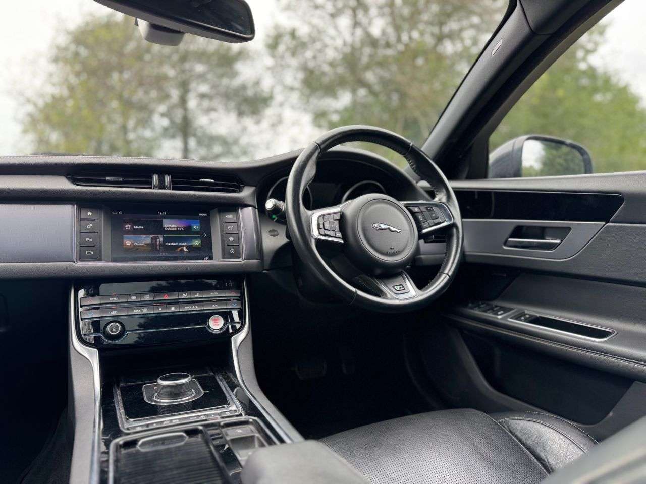 2018 JAGUAR XF 2018 JAGUAR XF