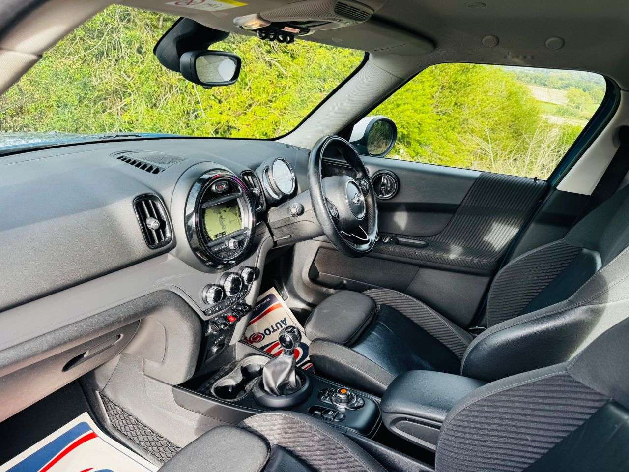 A 2017 MINI COUNTRYMAN 1.5 Cooper SUV 5dr Petrol Manual Euro 6 (s/s) (136 ps) A 2017 MINI COUNTRYMAN 1.5 Cooper SUV 5dr Petrol Manual Euro 6 (s/s) (136 ps)