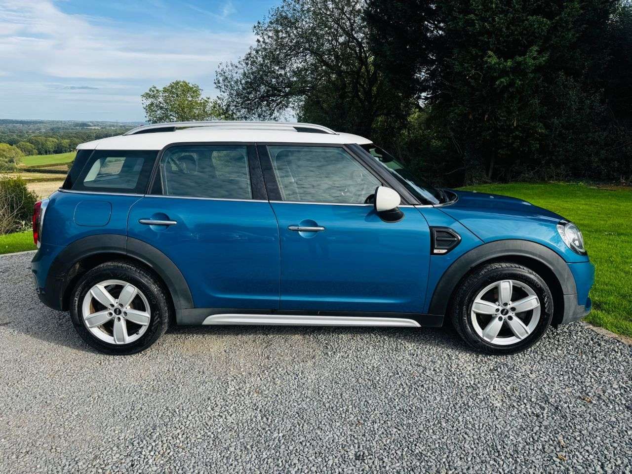 2017 MINI COUNTRYMAN 2017 MINI COUNTRYMAN