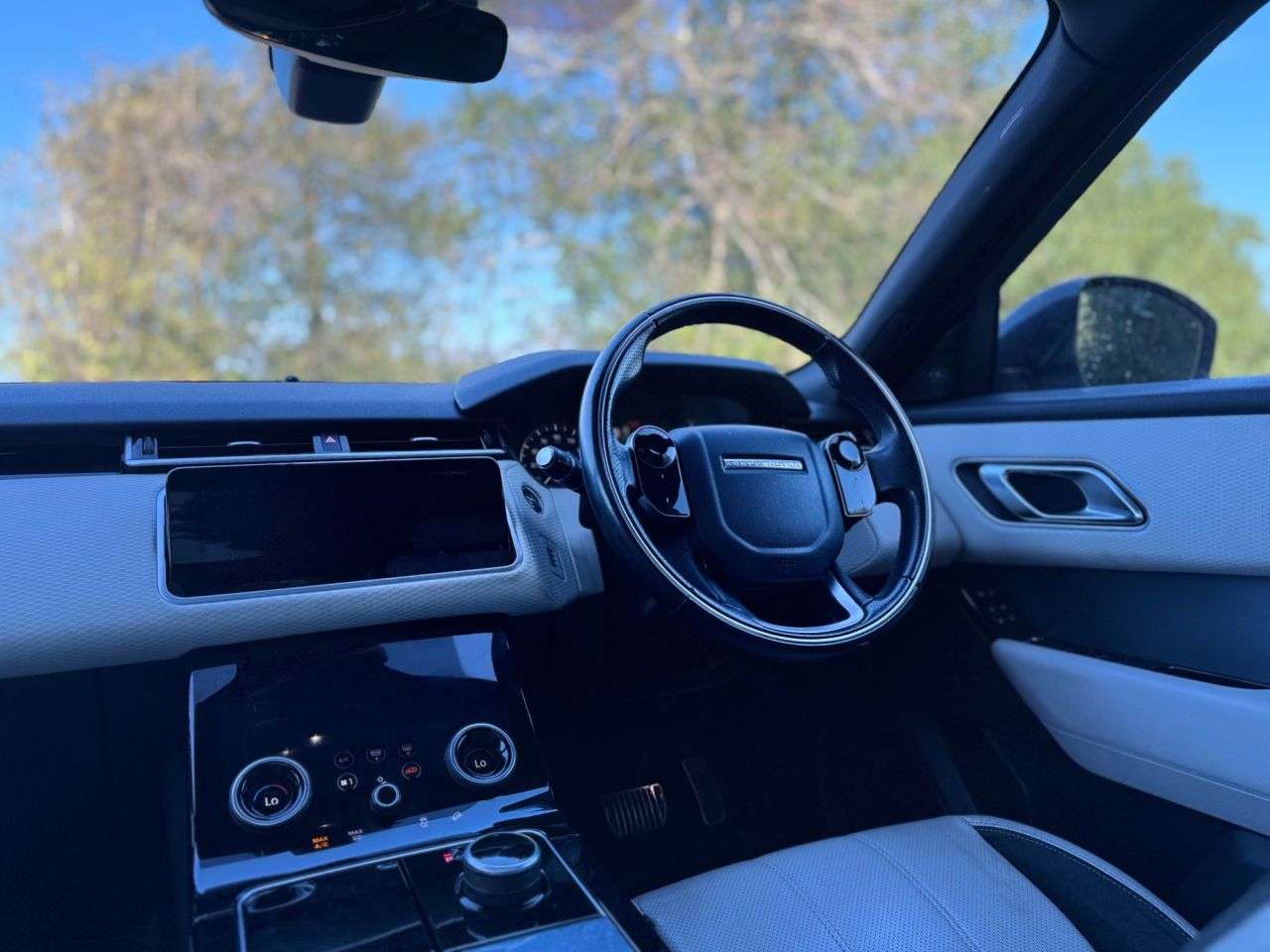 2018 LAND ROVER RANGE ROVER VELAR 2018 LAND ROVER RANGE ROVER VELAR