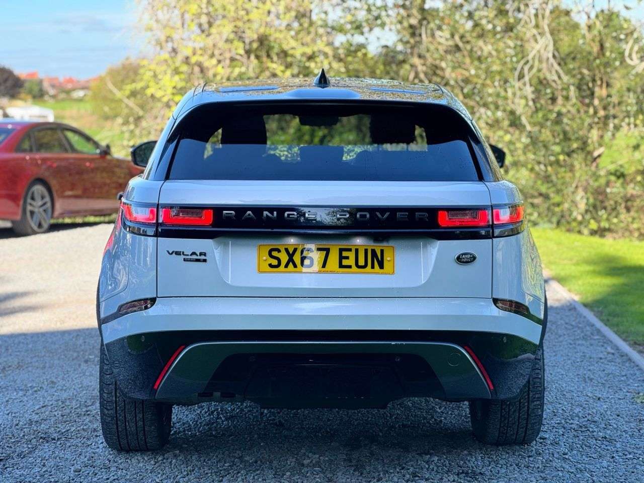 2018 LAND ROVER RANGE ROVER VELAR 2018 LAND ROVER RANGE ROVER VELAR