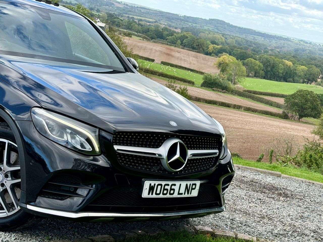 A 2017 MERCEDES-BENZ GLC 2.1 GLC250d AMG Line (Premium) Coupe 5dr Diesel G-Tronic 4MATIC Euro 6 (s/s A 2017 MERCEDES-BENZ GLC 2.1 GLC250d AMG Line (Premium) Coupe 5dr Diesel G-Tronic 4MATIC Euro 6 (s/s