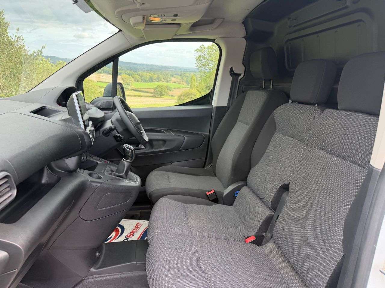 A 2021 PEUGEOT PARTNER 1.5 BlueHDi 1000 Professional Standard Panel Van 5dr Diesel Manual SWB Euro A 2021 PEUGEOT PARTNER 1.5 BlueHDi 1000 Professional Standard Panel Van 5dr Diesel Manual SWB Euro