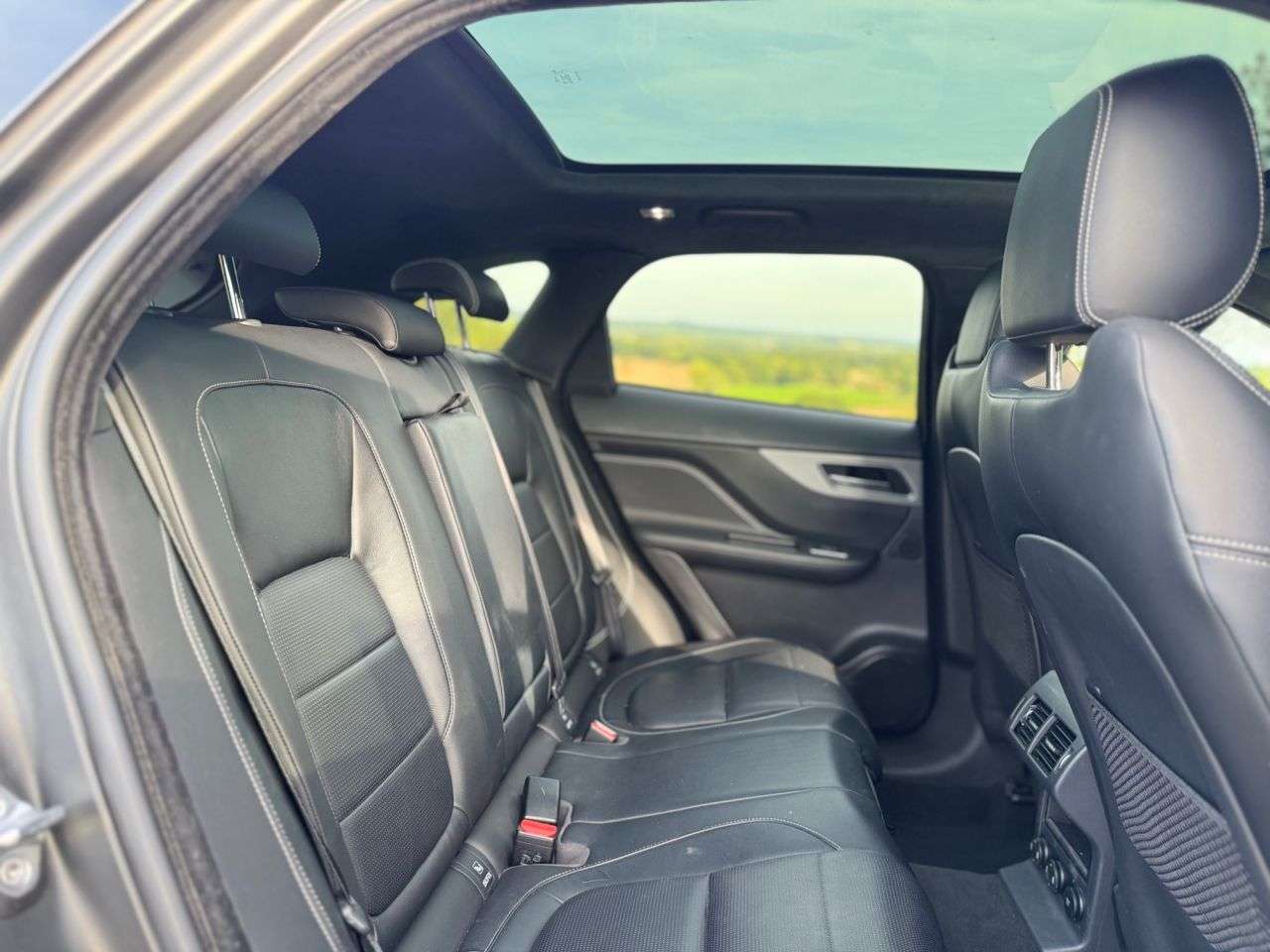 2020 JAGUAR F-PACE 2020 JAGUAR F-PACE