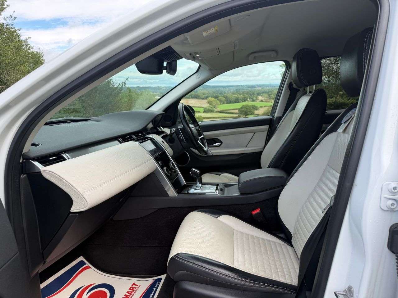 2021 LAND ROVER DISCOVERY SPORT 2021 LAND ROVER DISCOVERY SPORT