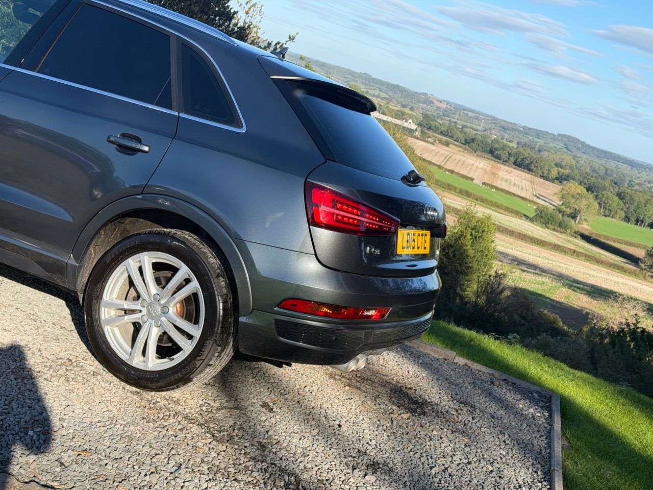 2015 AUDI Q3 2015 AUDI Q3