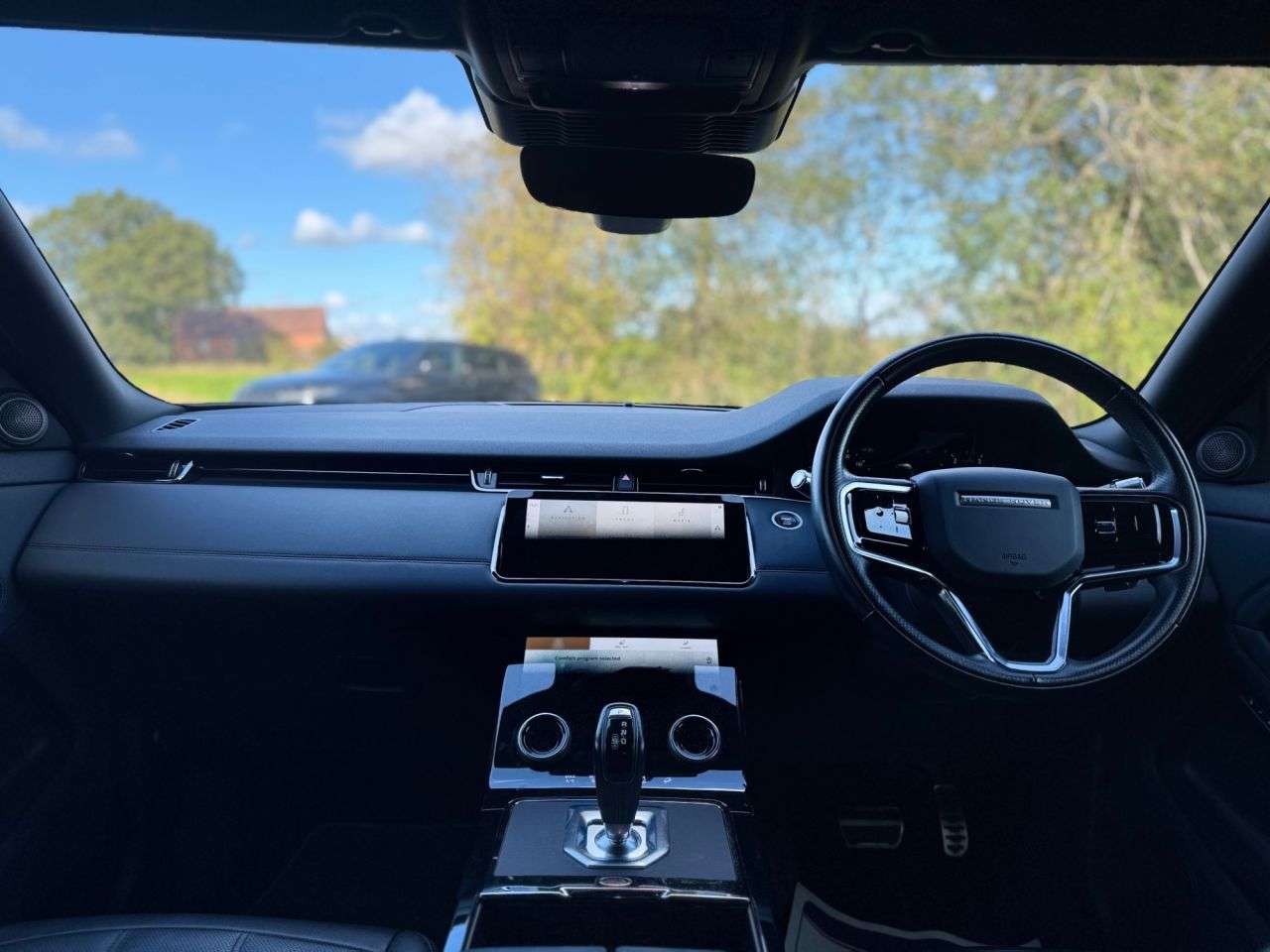2021 LAND ROVER RANGE ROVER EVOQUE 2021 LAND ROVER RANGE ROVER EVOQUE