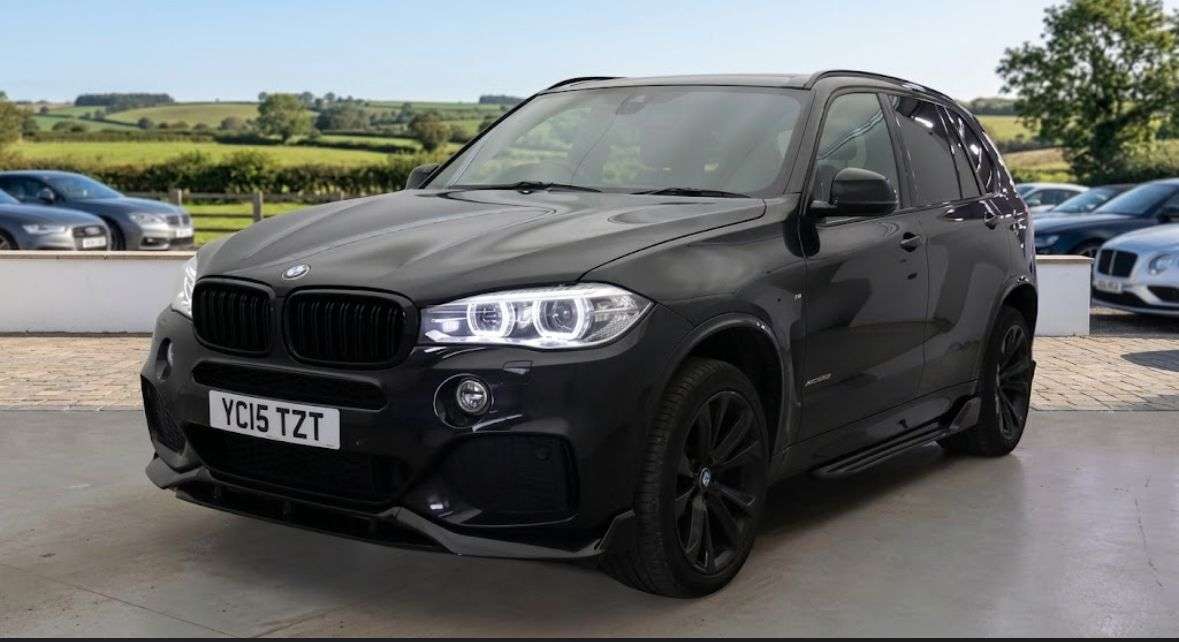 A 2015 BMW X5 XDRIVE30D M SPORT A 2015 BMW X5 XDRIVE30D M SPORT